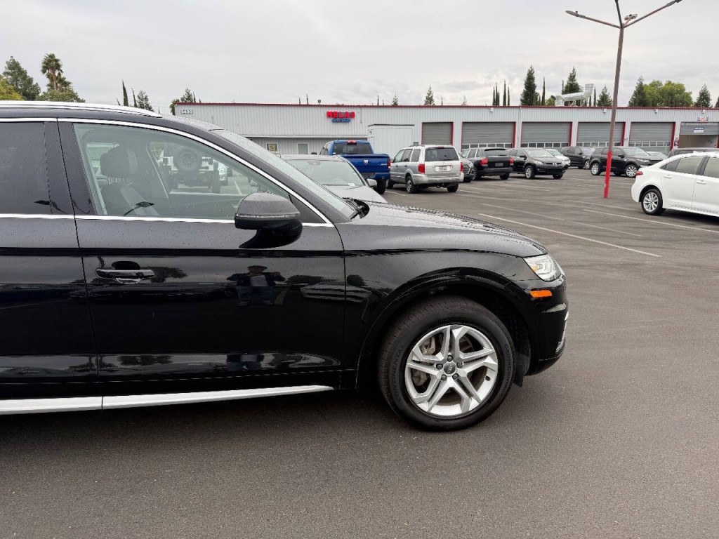 2019 Audi Q5 Image 33