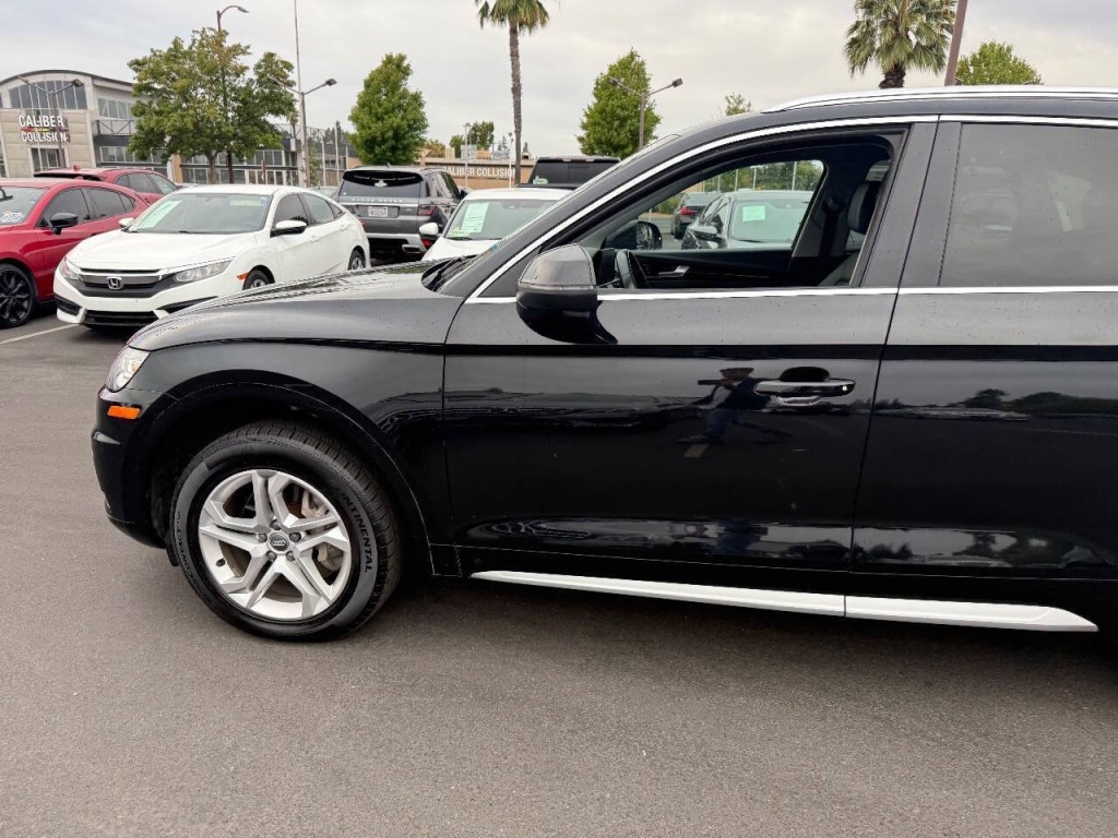 2019 Audi Q5 Image 36