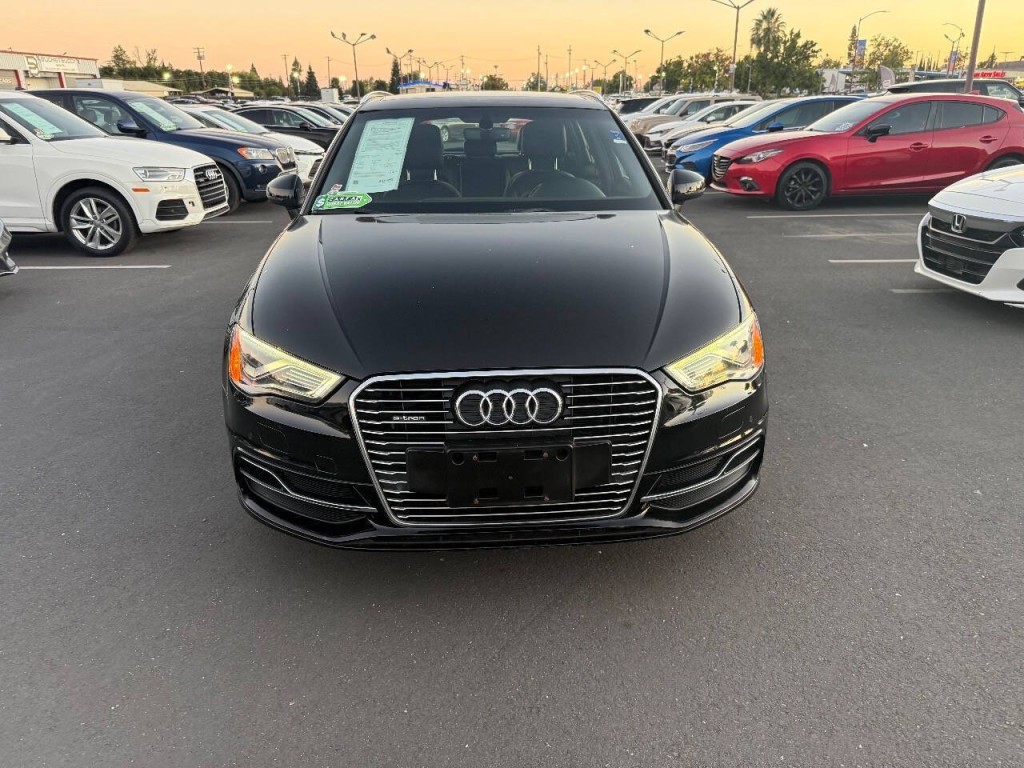 2016 Audi A3 Sportback Image 2