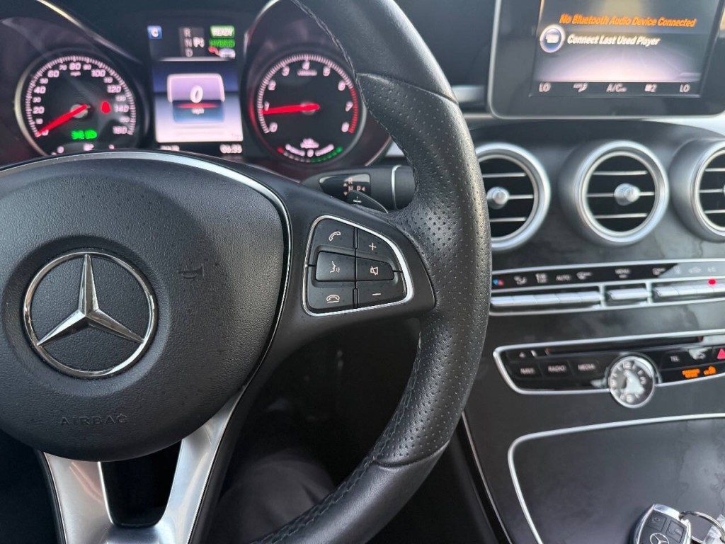 2017 Mercedes-Benz C-Class Image 20