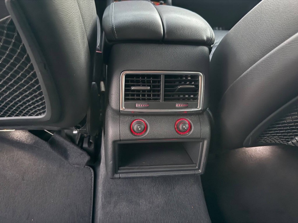 2008 Audi Q7 Image 12
