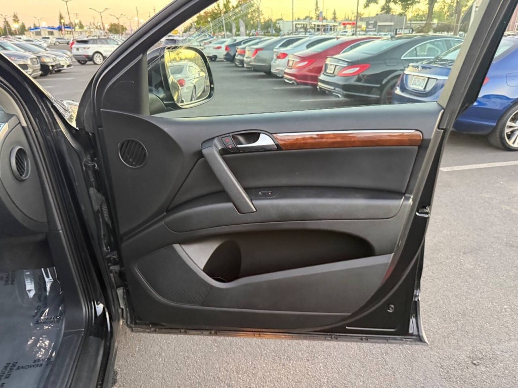 2008 Audi Q7 Image 33