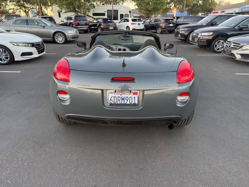 2008 Pontiac Solstice Image 6