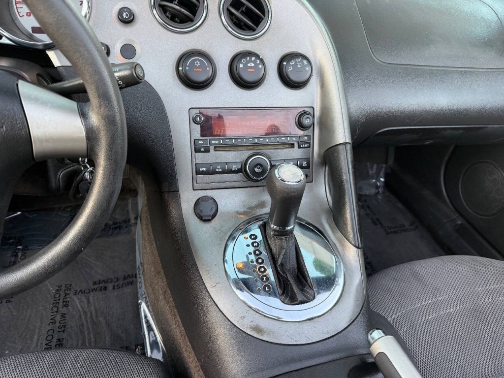 2008 Pontiac Solstice Image 17