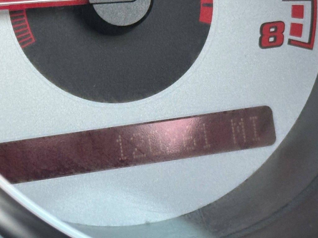 2008 Pontiac Solstice Image 18