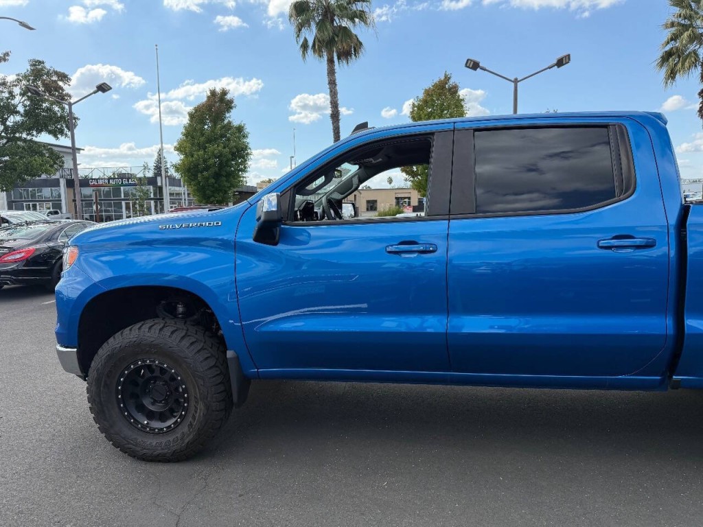 2023 Chevrolet Silverado 1500 Image 37