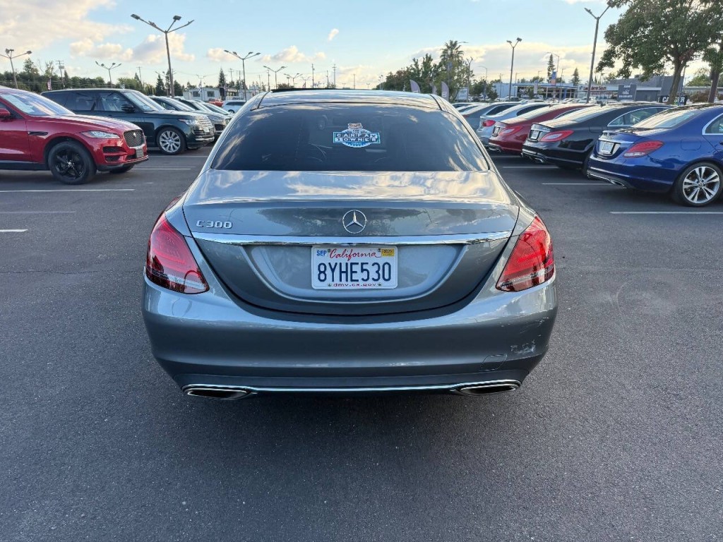 2021 Mercedes-Benz C-Class Image 6