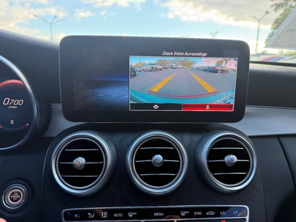 2021 Mercedes-Benz C-Class Image 22