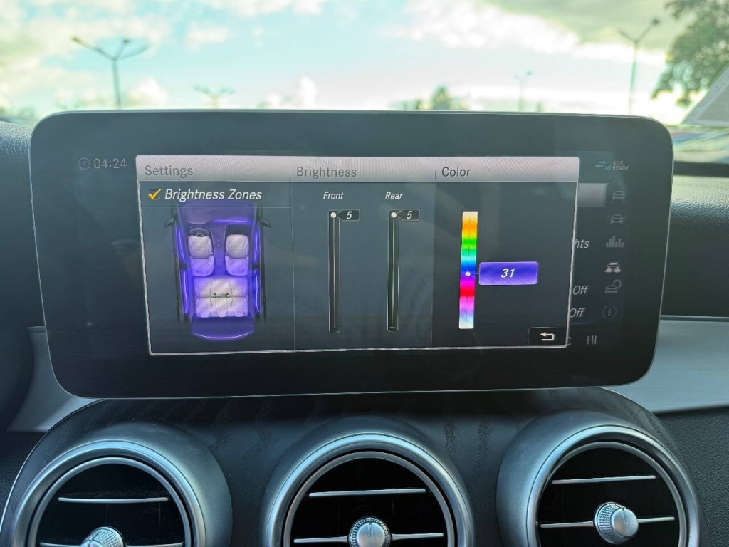 2021 Mercedes-Benz C-Class Image 26