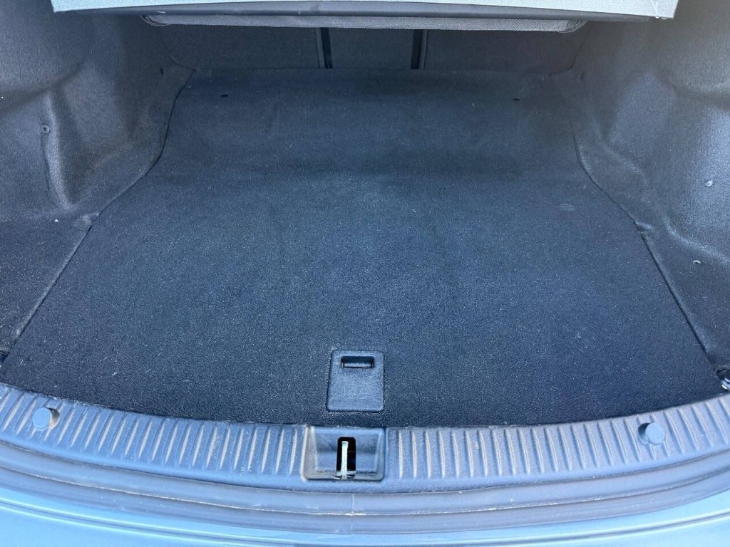 2021 Mercedes-Benz C-Class Image 36
