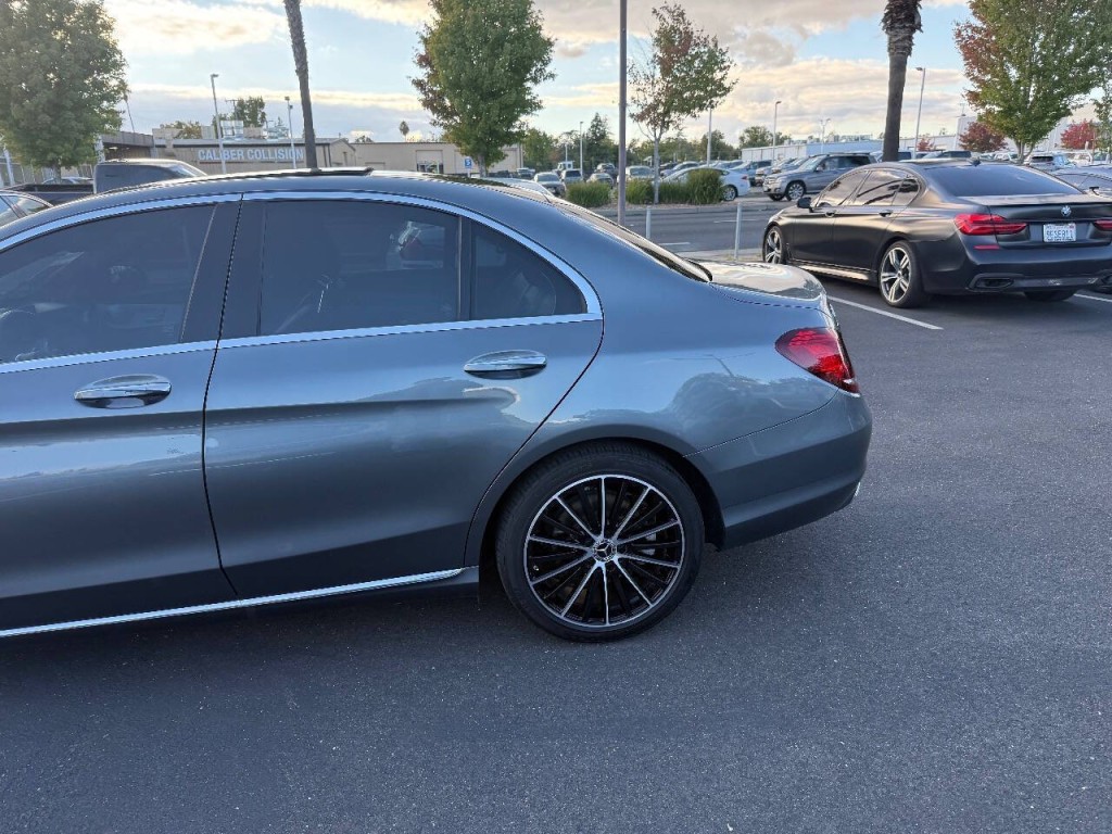 2021 Mercedes-Benz C-Class Image 43