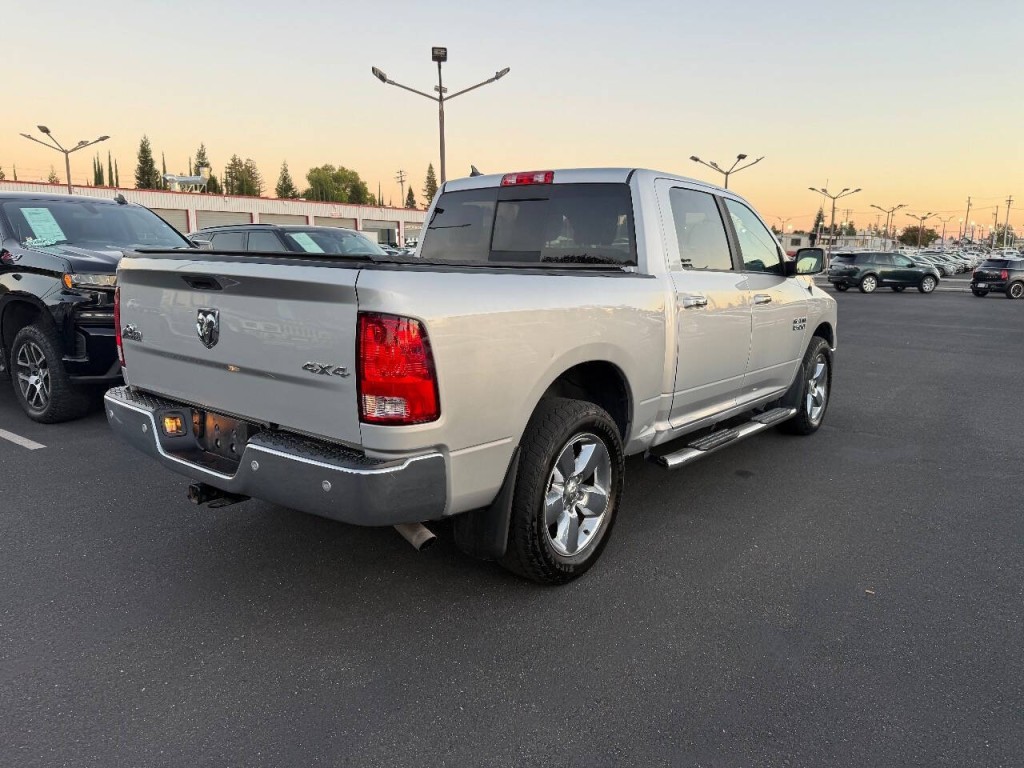 2016 RAM 1500 Image 5