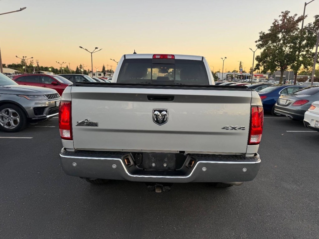 2016 RAM 1500 Image 6