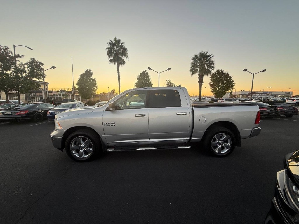 2016 RAM 1500 Image 8