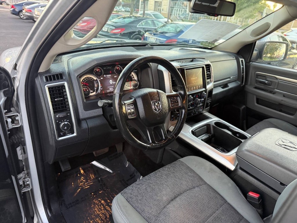 2016 RAM 1500 Image 14