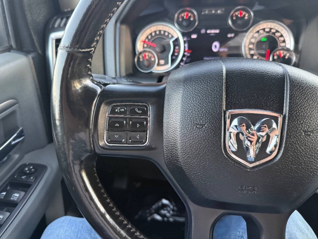 2016 RAM 1500 Image 18