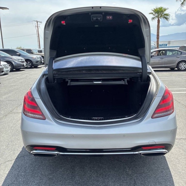 2018 Mercedes-Benz S-Class Image 10