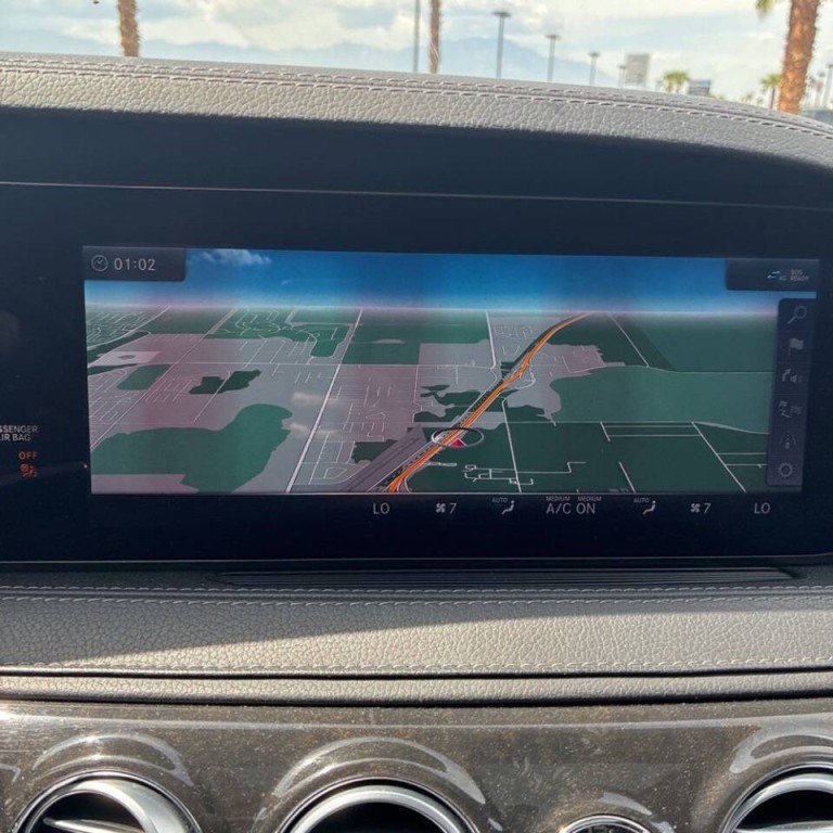 2018 Mercedes-Benz S-Class Image 18