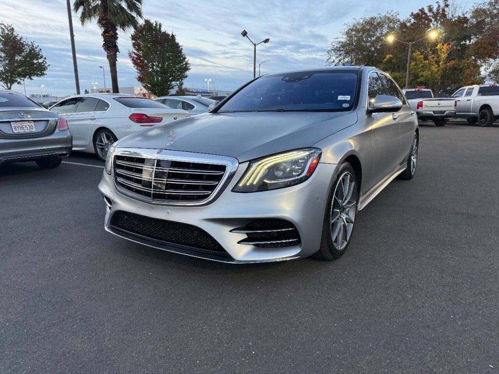 2018 Mercedes-Benz S-Class Image 1