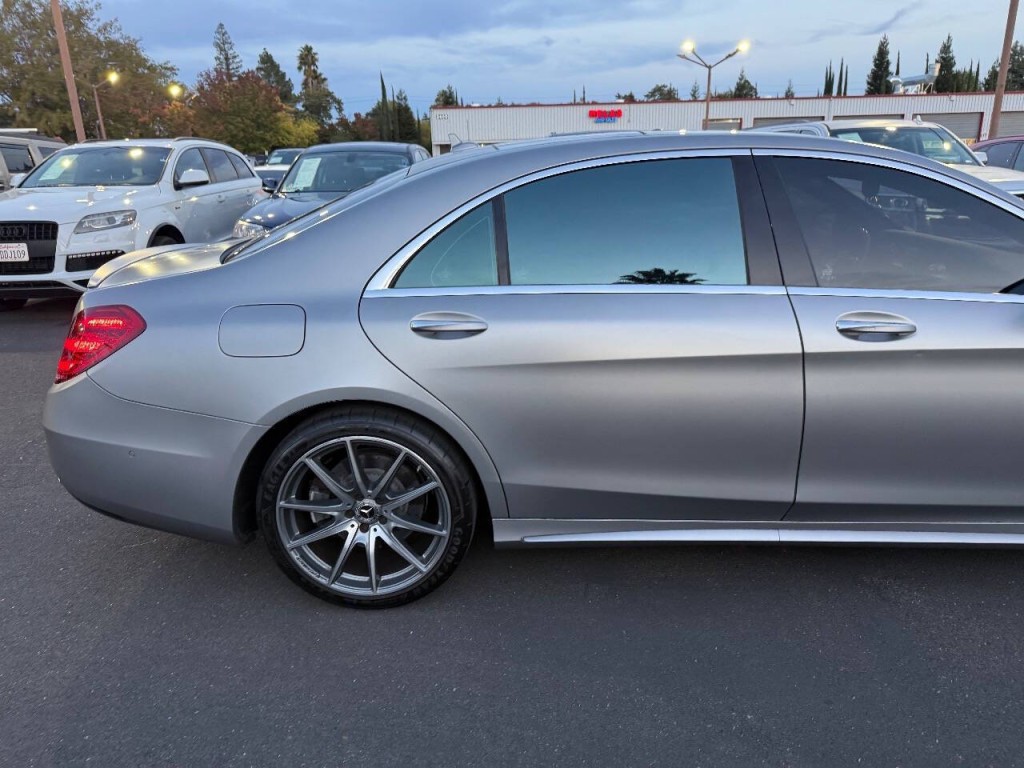 2018 Mercedes-Benz S-Class Image 39