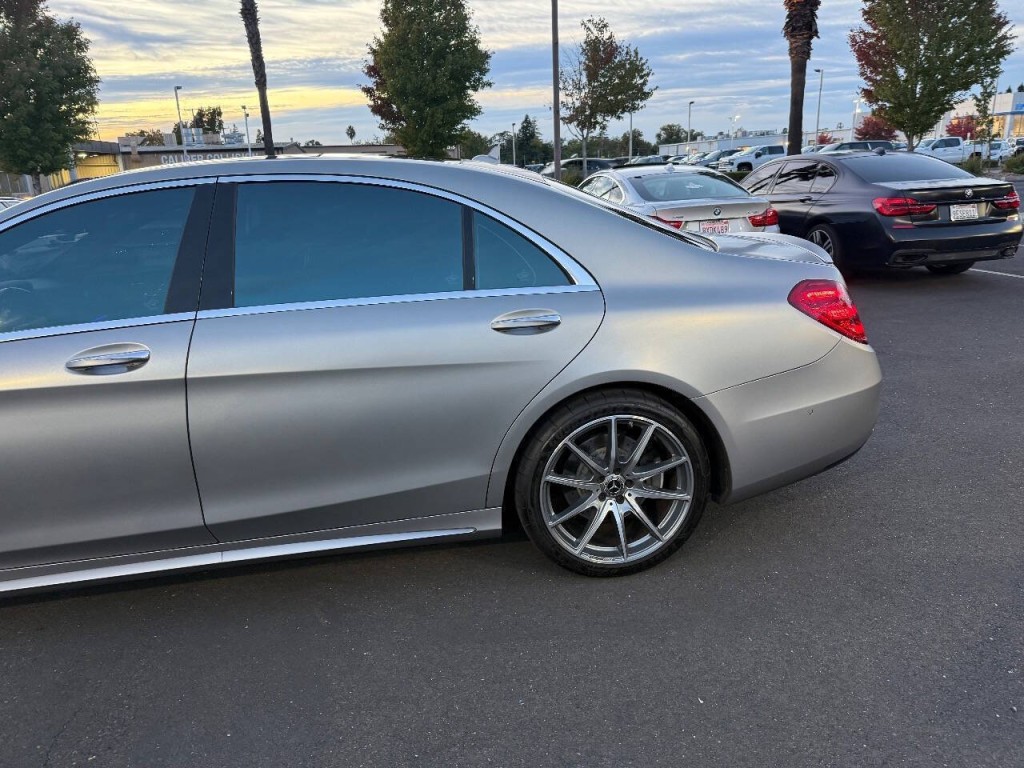 2018 Mercedes-Benz S-Class Image 40