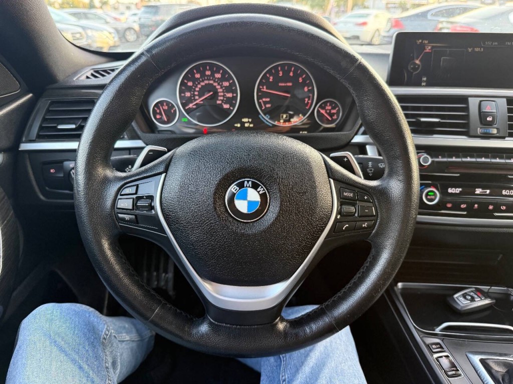 2016 BMW 4 Series Image 16