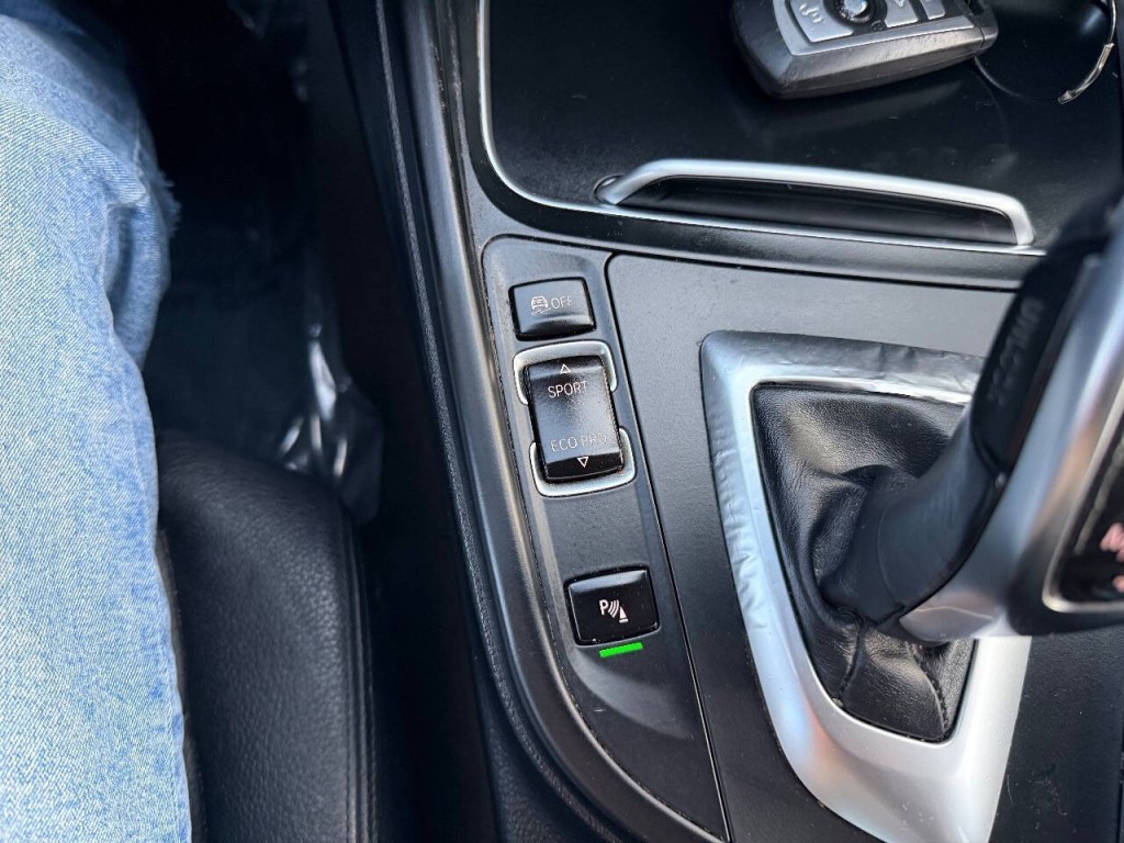 2016 BMW 4 Series Image 24