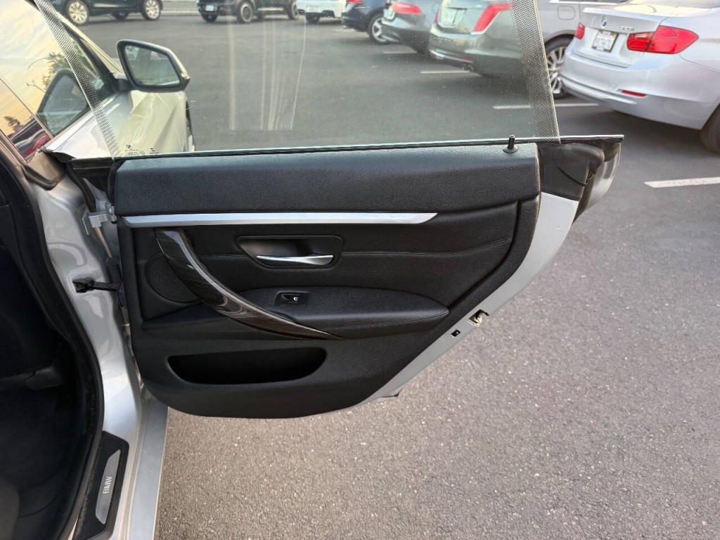 2016 BMW 4 Series Image 34