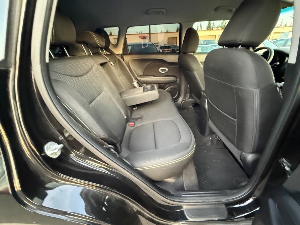 2015 Kia Soul Image 10
