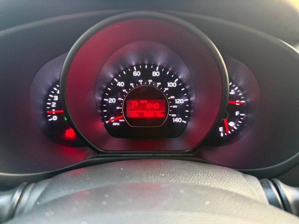 2015 Kia Soul Image 17