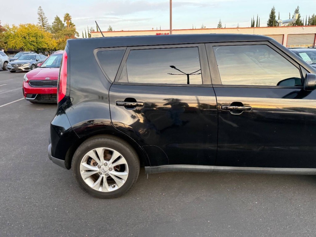 2015 Kia Soul Image 29