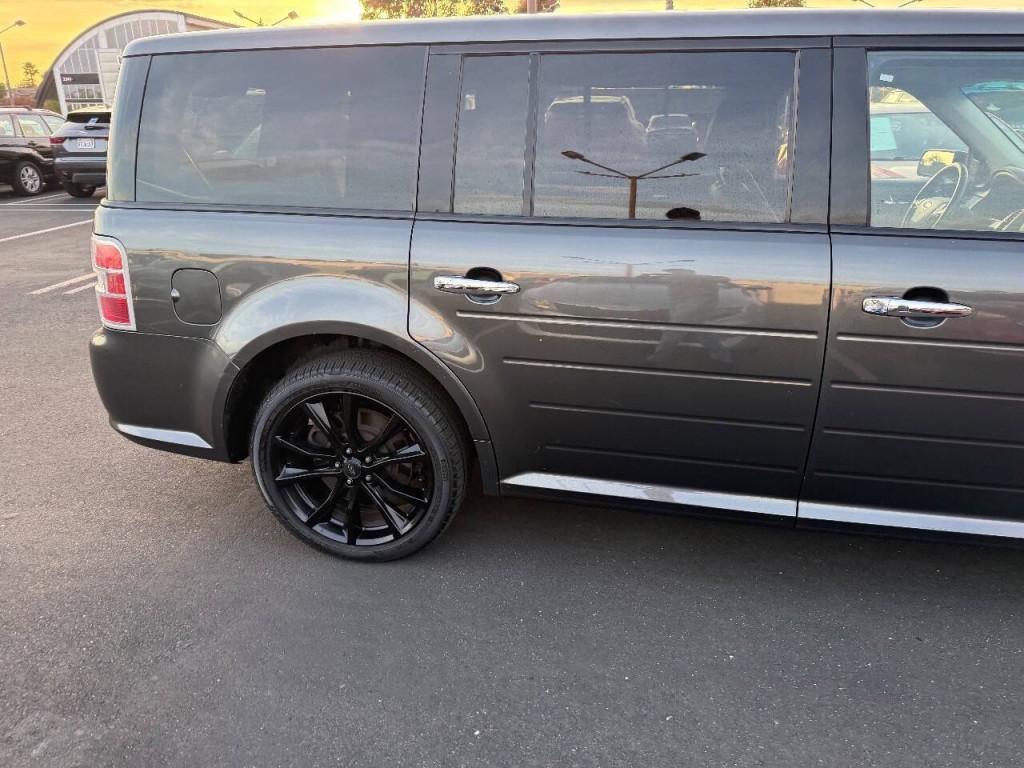 2016 Ford Flex Image 31