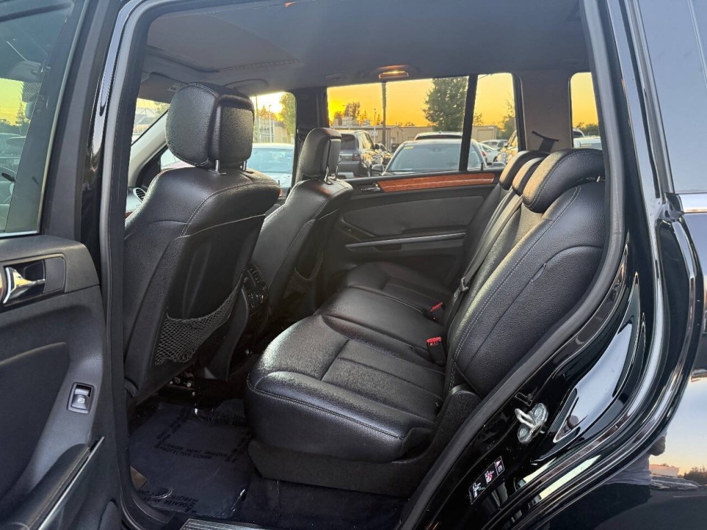 2007 Mercedes-Benz GL-Class Image 11