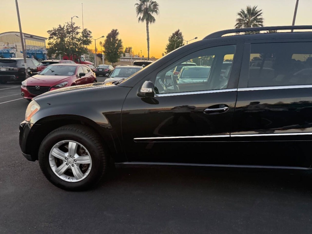 2007 Mercedes-Benz GL-Class Image 33