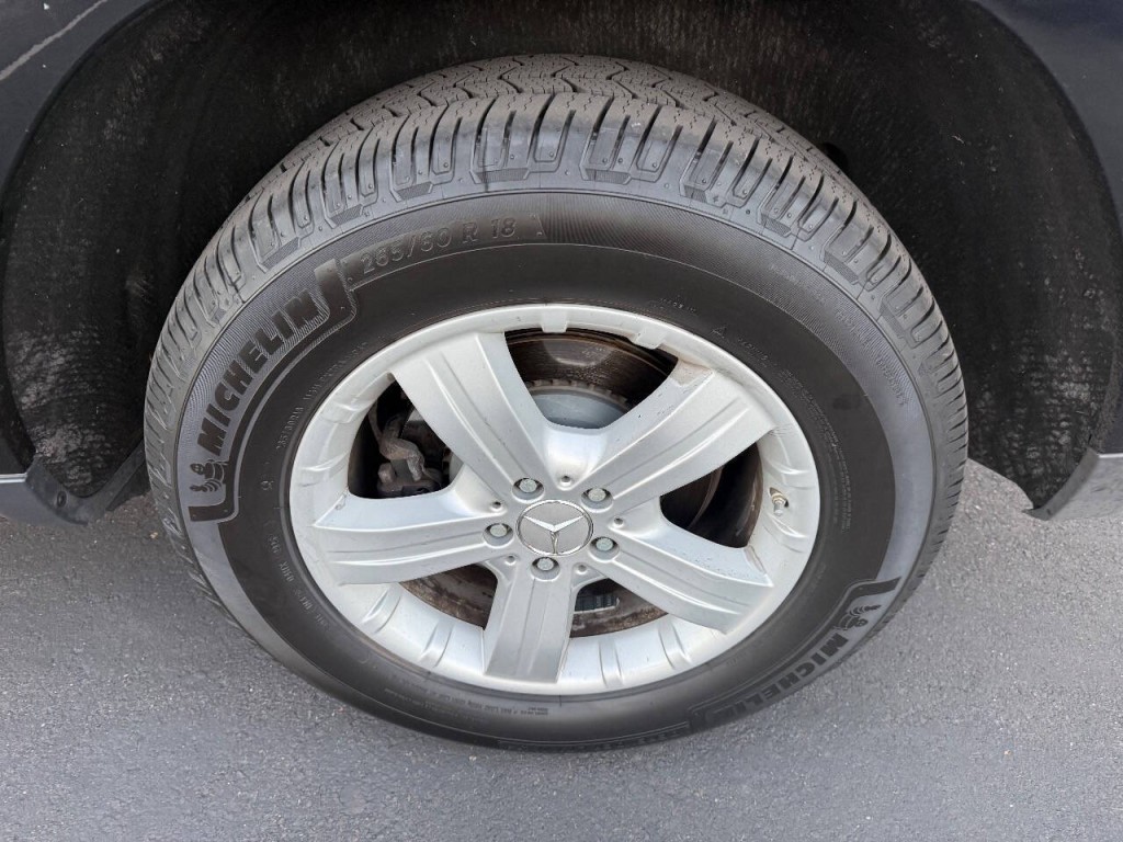 2007 Mercedes-Benz GL-Class Image 34