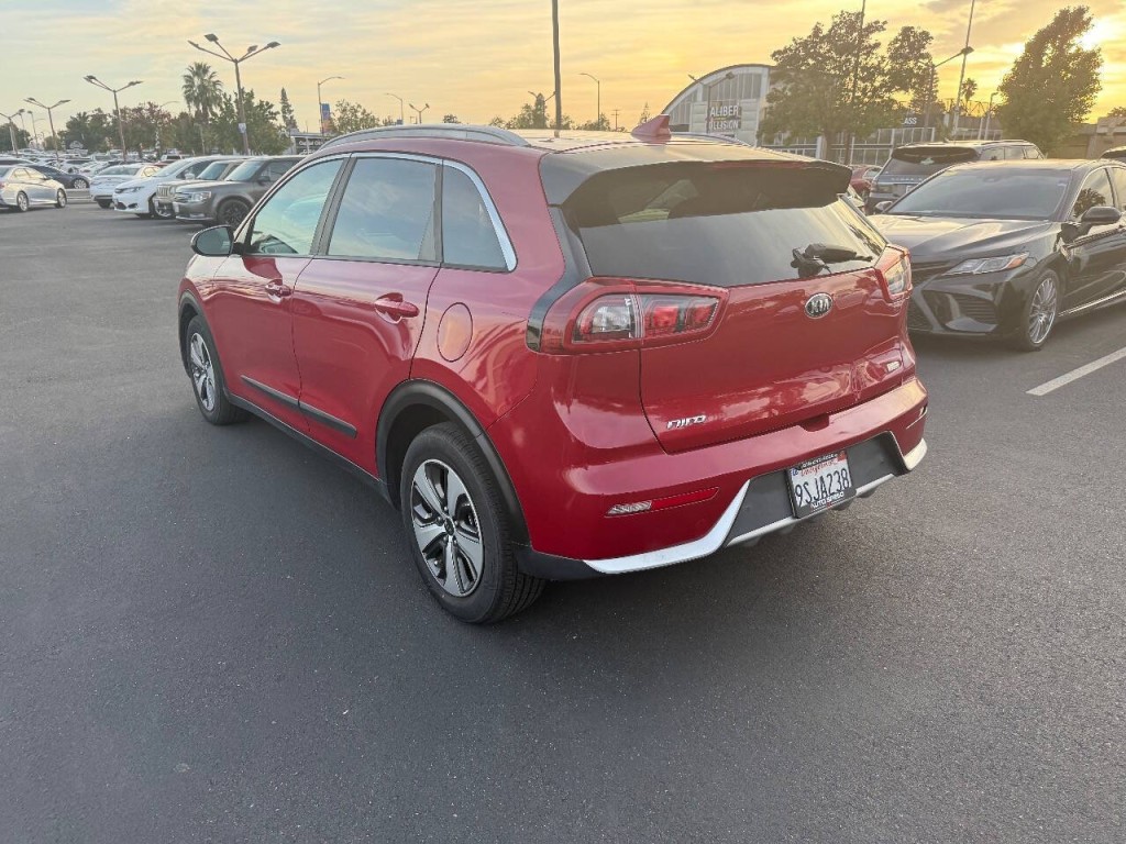 2017 Kia Niro Image 7