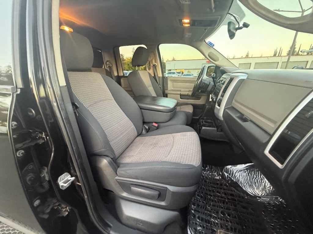 2011 RAM 1500 Image 10