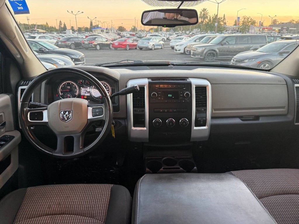 2011 RAM 1500 Image 13