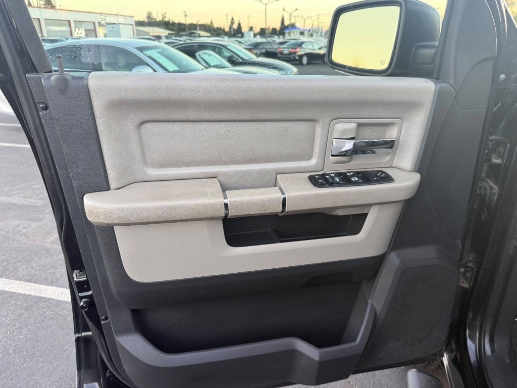 2011 RAM 1500 Image 20
