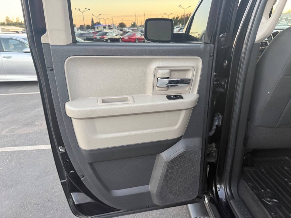 2011 RAM 1500 Image 23