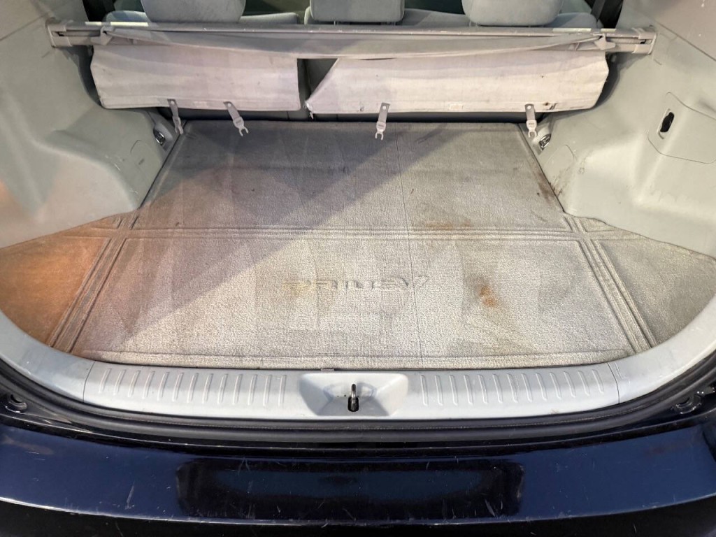 2012 Toyota Prius Image 23