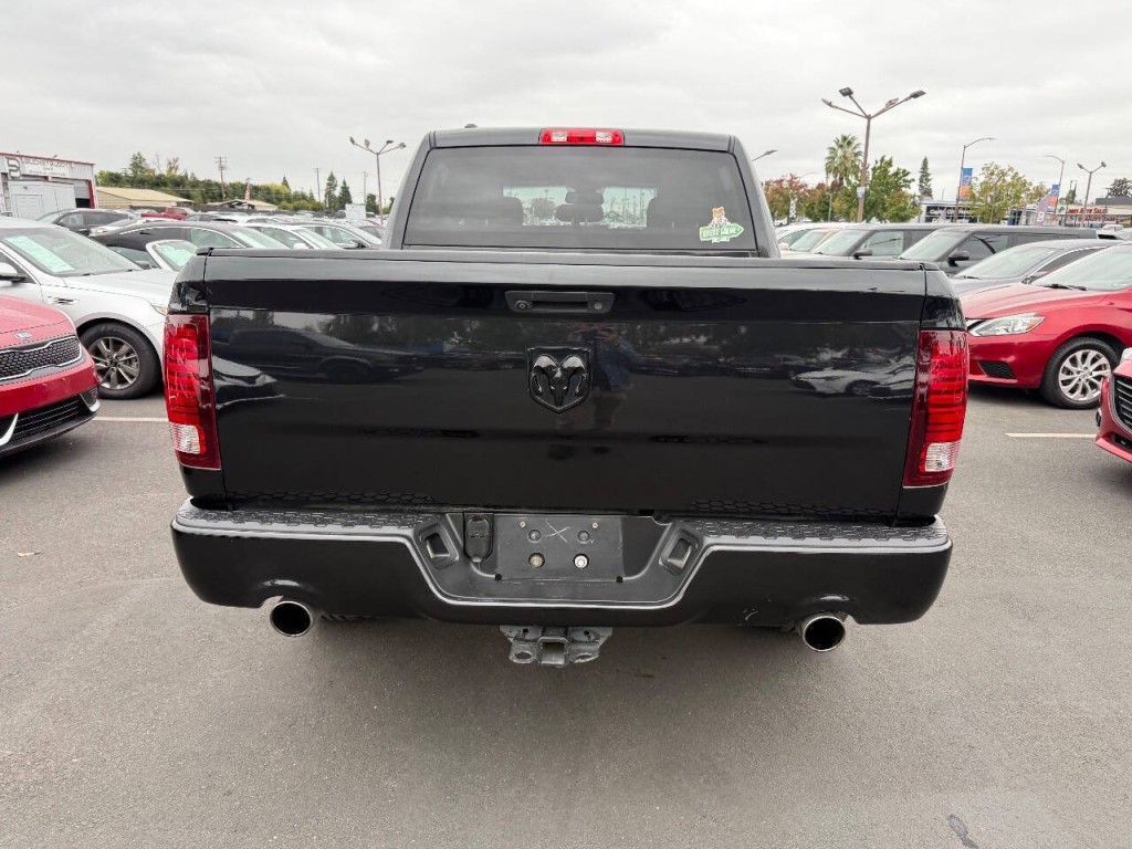 2015 RAM 1500 Image 6