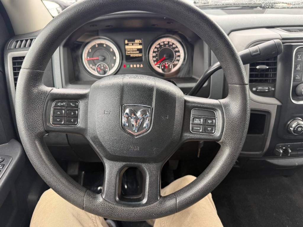 2015 RAM 1500 Image 10