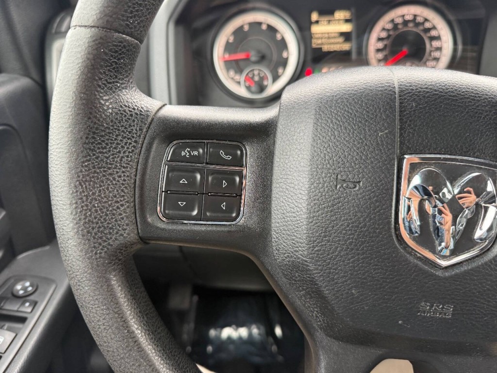 2015 RAM 1500 Image 12