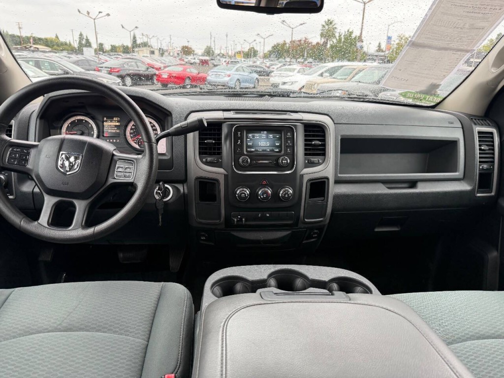 2015 RAM 1500 Image 23