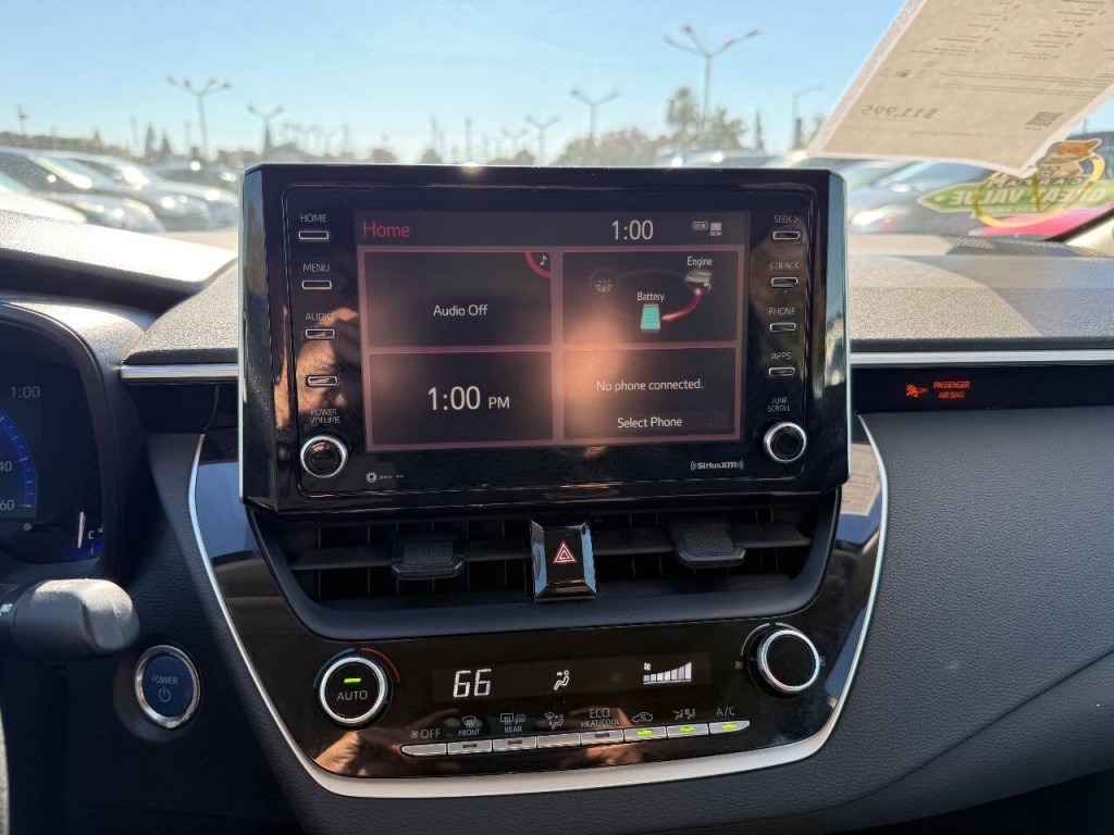 2021 Toyota Corolla Image 17