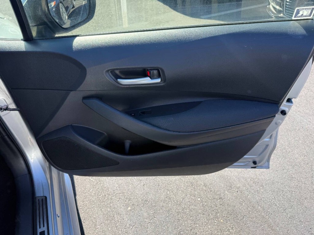 2021 Toyota Corolla Image 25