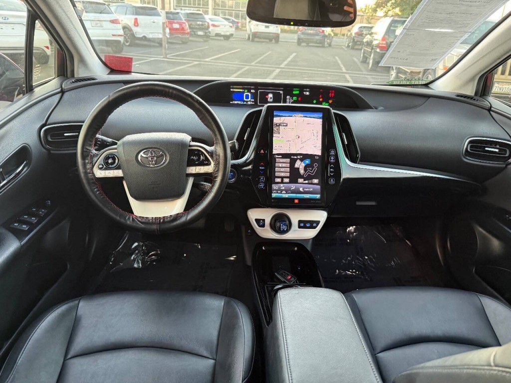 2017 Toyota Prius Image 23