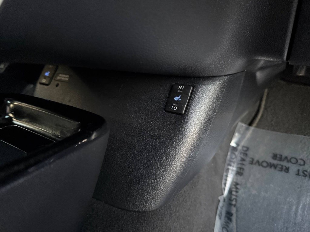 2017 Toyota Prius Image 31