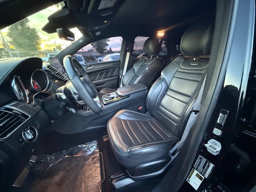 2018 Mercedes-Benz GLE-Class Image 9